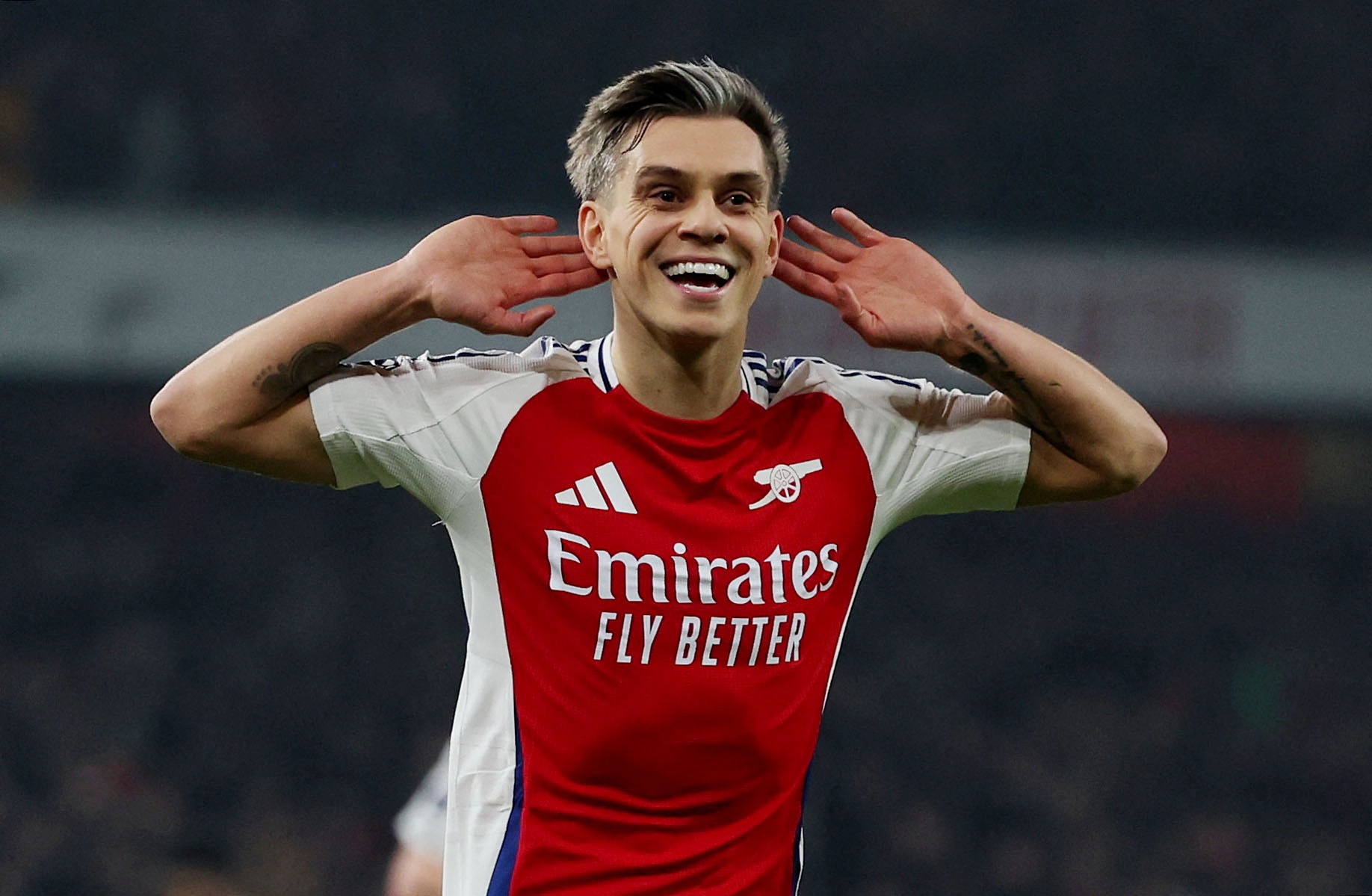 XINGKONG.COM-记者：特罗萨德参加今日训练，廷伯和厄德高缺席